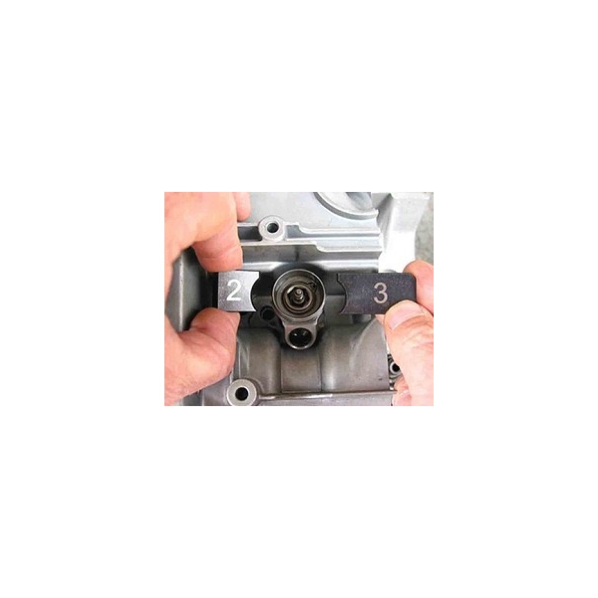 Mb Cdi Kaane Pinnatasanduse Adapterid (Vito...) Pichler