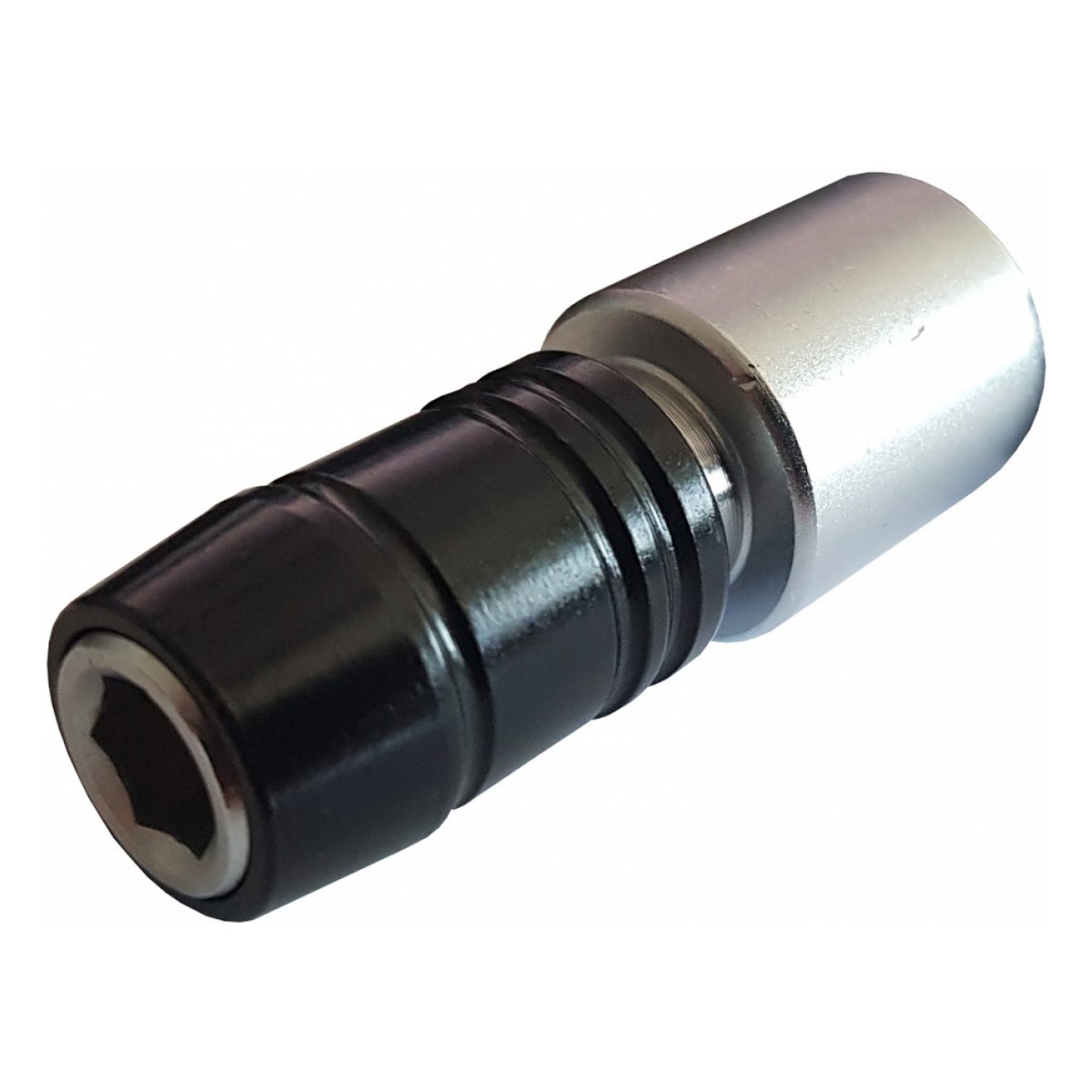 Adapter 3/8" 1/4" kuuskantotsikutele magnetiga Triumf